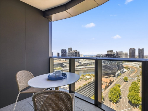 West Tower, Melbourne Quarter - Gallery - 16