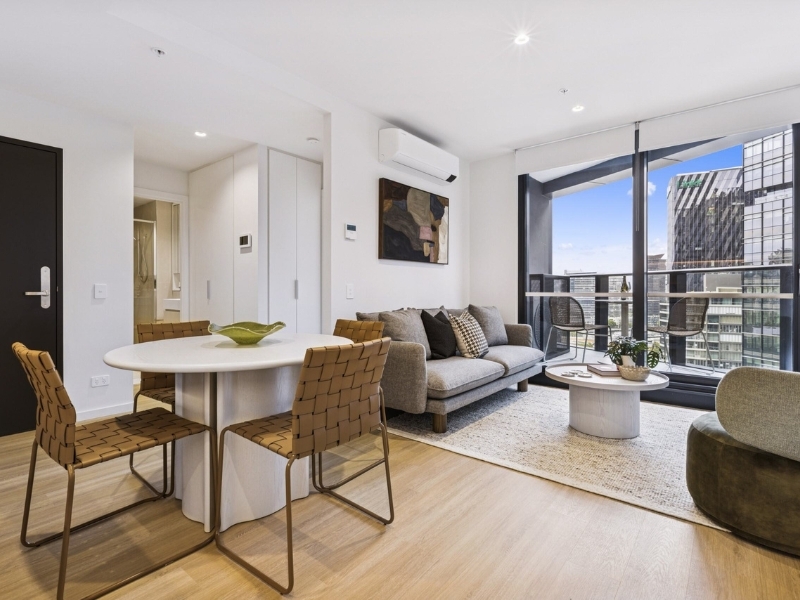 2 Bedroom, 2 Bathroom Apartment (Furnished) - 3