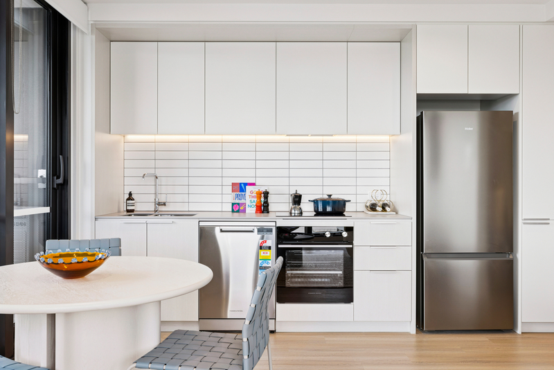 2 Bedroom, 2 Bathroom Apartment With 1 Study Nook - 3
