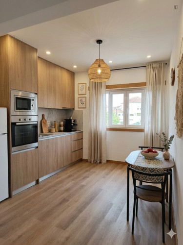Modern 2 Bedroom Apartment close to Faculty of Economics, University of Coimbra