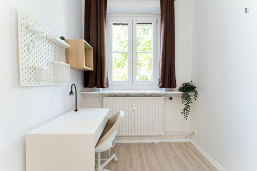 Neat double bedroom in Lankwitz