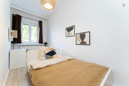 Neat double bedroom in Lankwitz