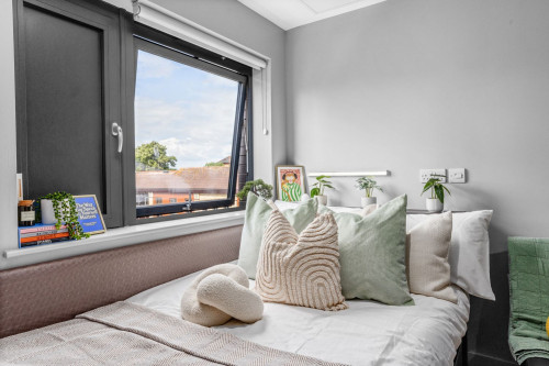  Classic Studio - Church View  -  Windsor House  - Gallery -  1