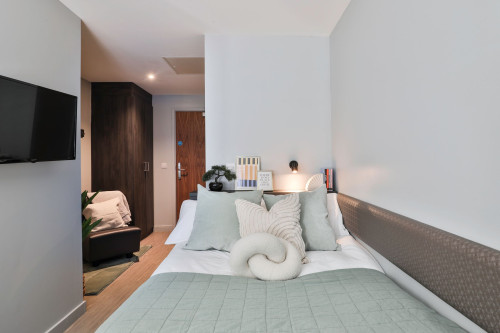 Windsor House - Gallery - 43