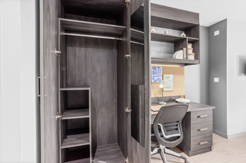  Classic Studio - Fixed Window  -  Windsor House  - Gallery -  1