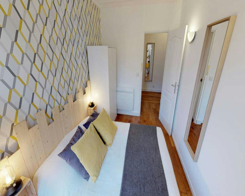 Boulevard Saint-Marcel, Paris