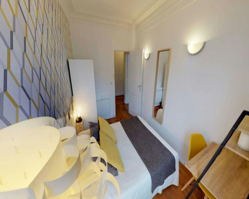 Boulevard Saint-Marcel, Paris