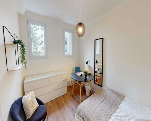 Rue de Saussure, Paris