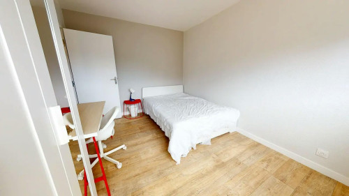 Rue de la Chapelle, Lyon