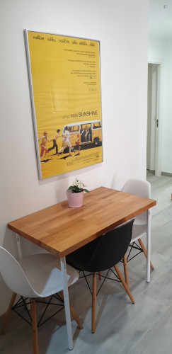 Homely single bedroom near the Alto de Extremadura metro