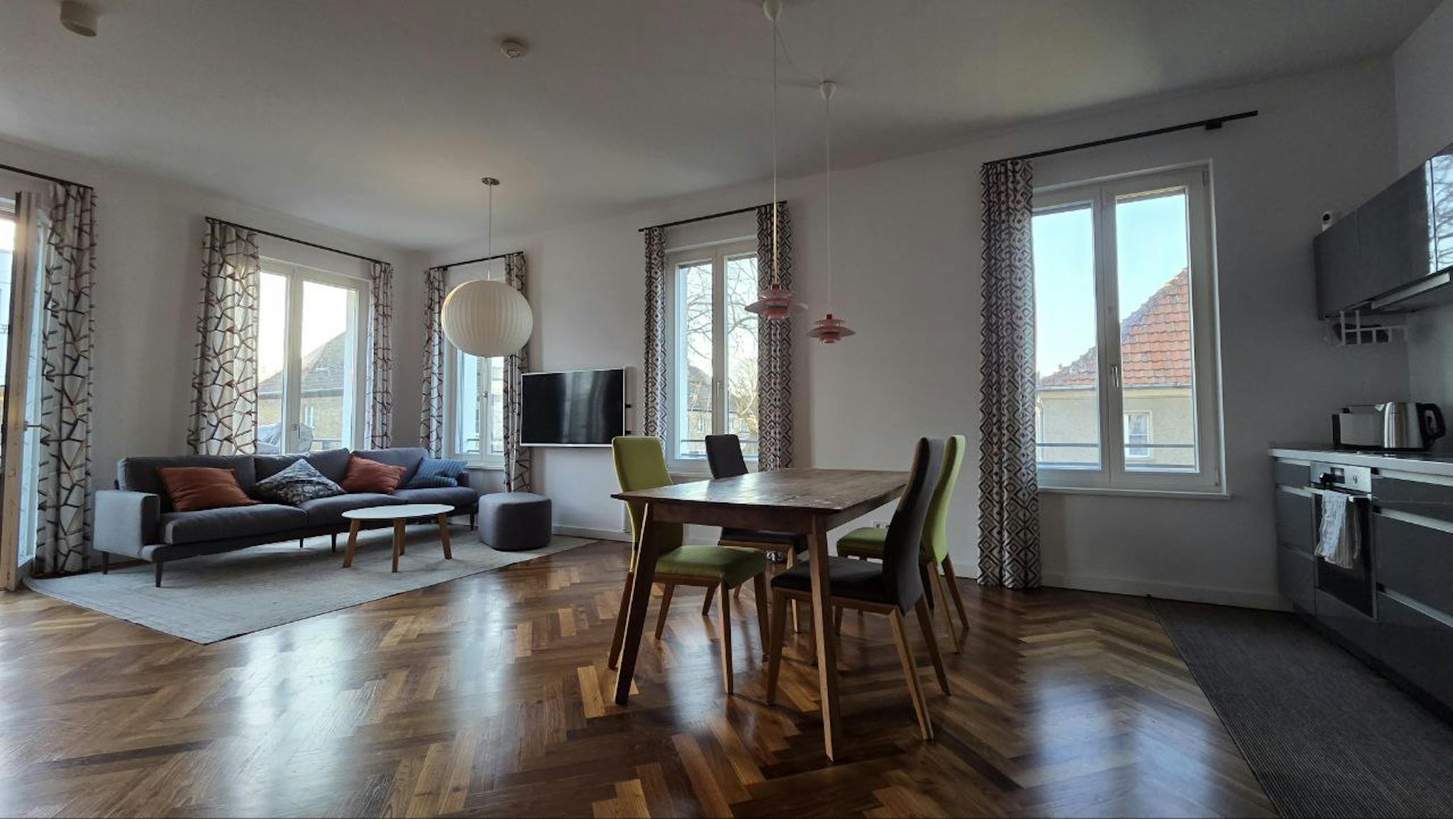  Entire Place  -  Tizianstraße, Potsdam  - Gallery -  1