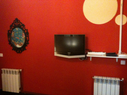 Lively single bedroom close to the Alto de Extremadura metro station