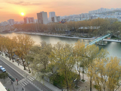 Quai de la Seine, Paris