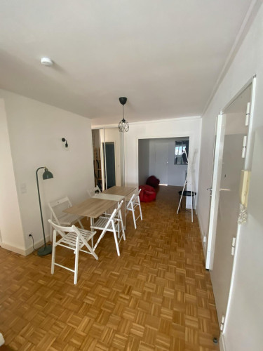 Quai de la Seine, Paris