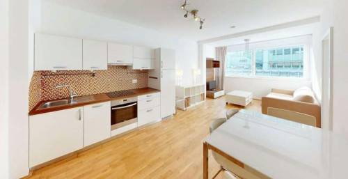 Wiedner Hauptstraße, Vienna