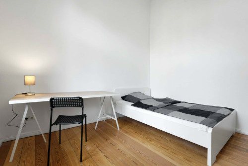 Hohenzollerndamm 49.7