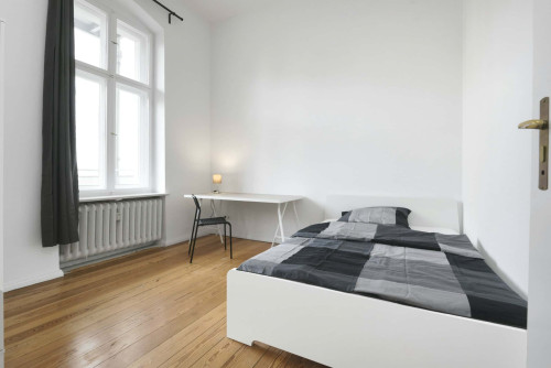 Hohenzollerndamm 49.7