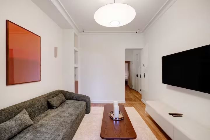  Charming 1-Bedroom Apartment In Montmartre  -  Charming 1-bedroom apartment in Montmartre  - Gallery -  12