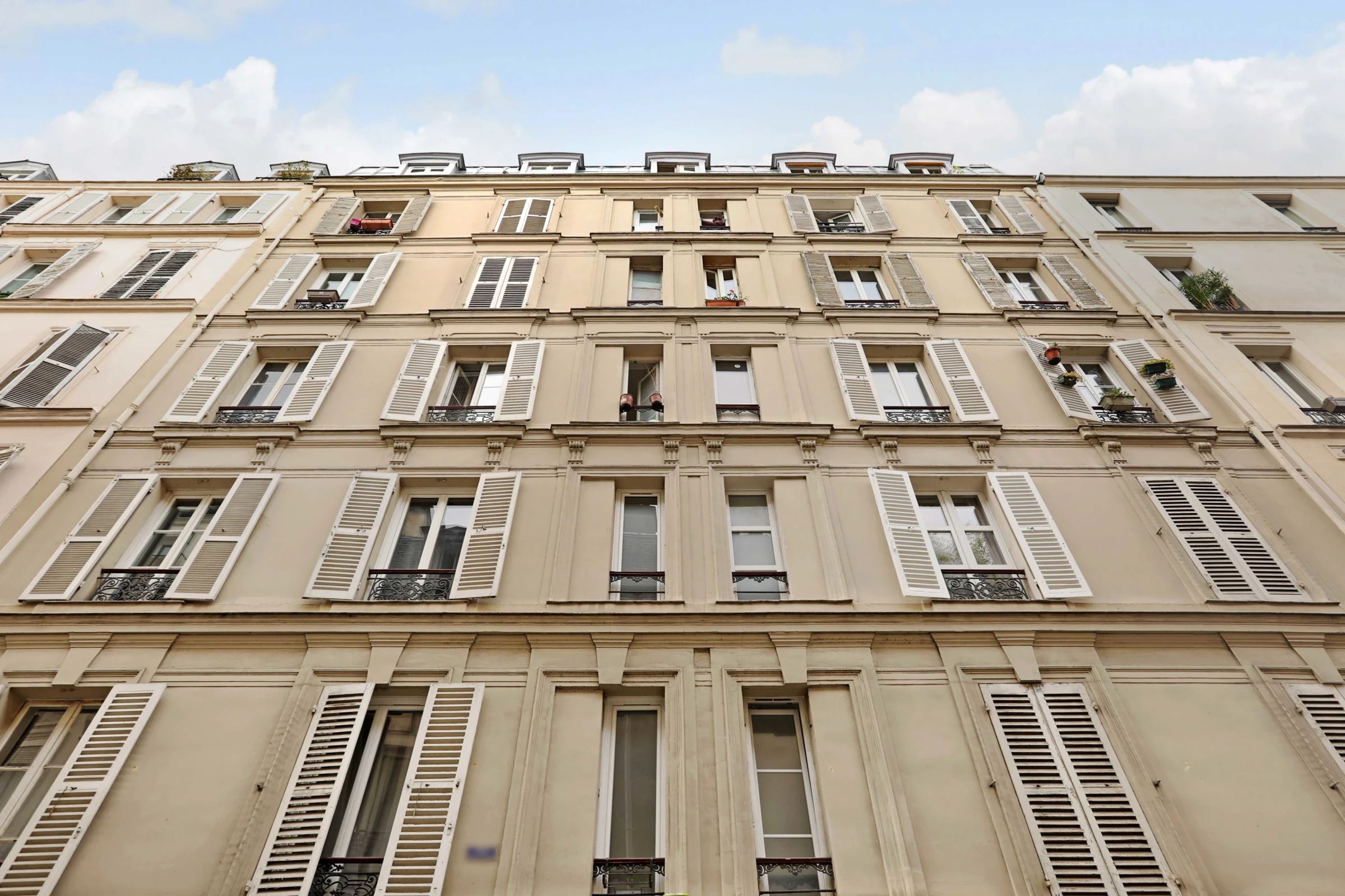  Splendid Studio 17th District  -  Splendid studio 17th district  - Gallery -  12