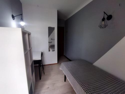 Single room with a balcony, overlooking the historic center and close to the sports faculty.  - Gallery -  5