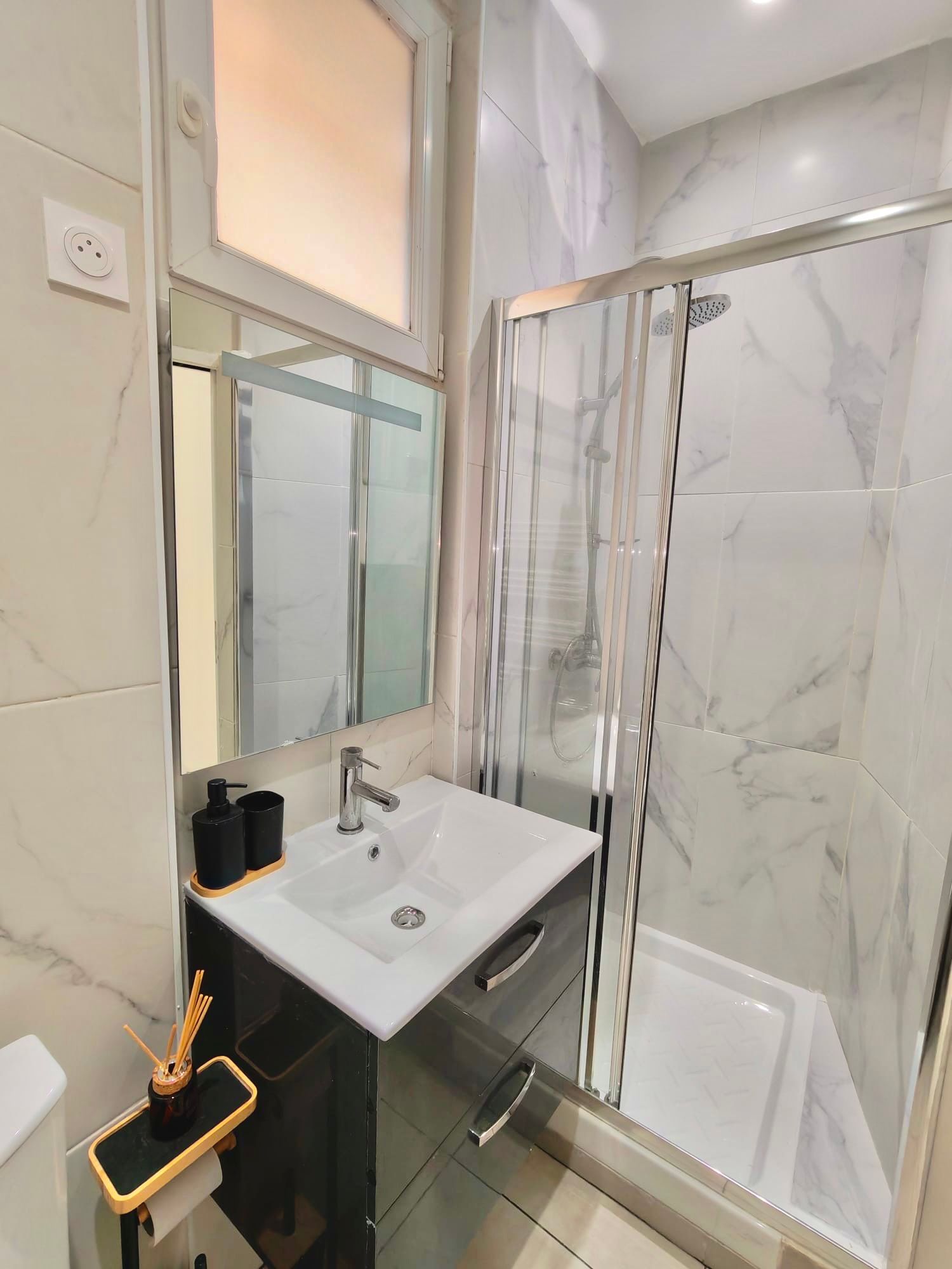 Modern And Perfect Suite In Excellent Location, Paris - Modern and perfect suite in excellent location, Paris - Gallery - 1