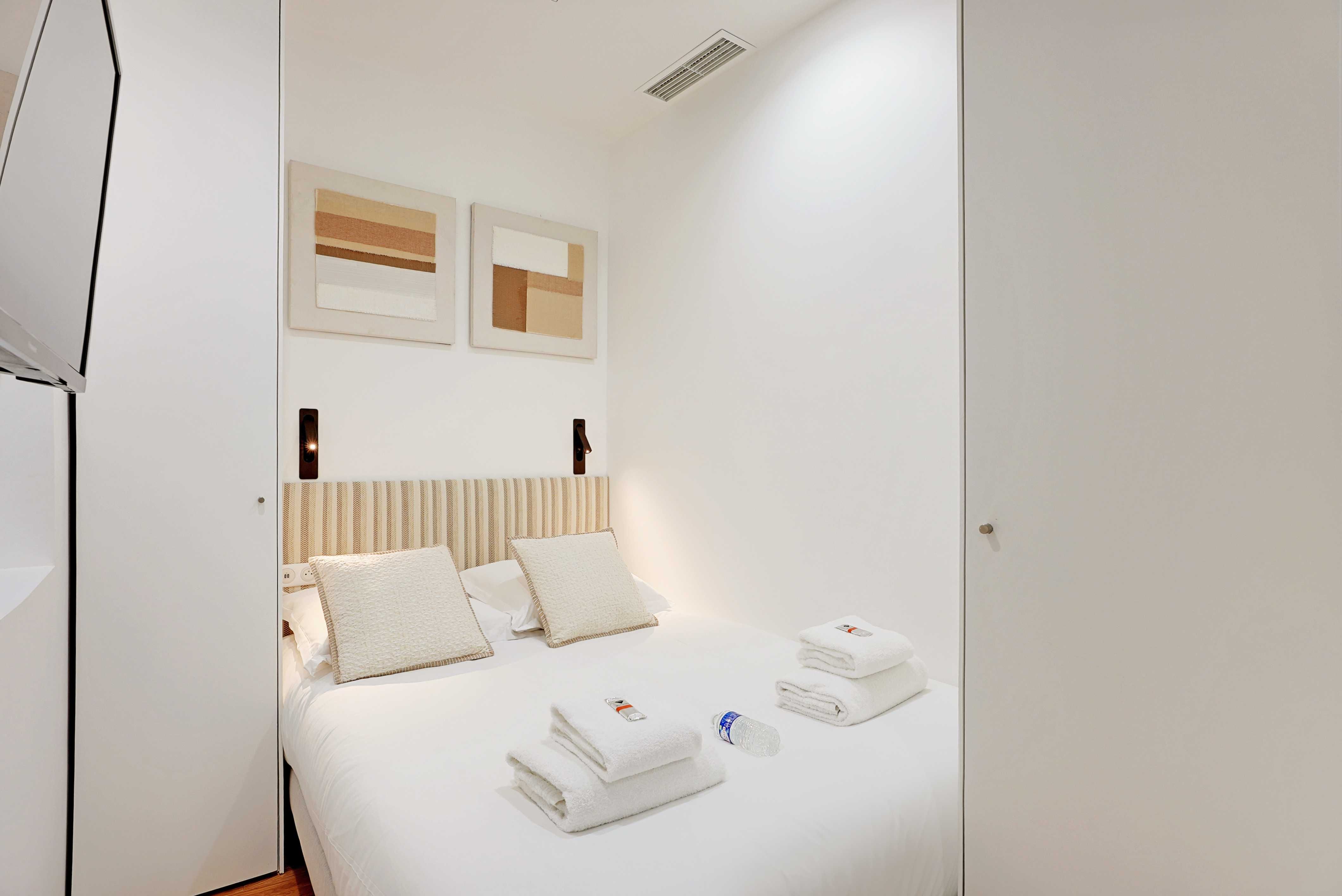  Cozy Studio - 2 People - Sentier  -  Cozy studio - 2 people - Sentier  - Gallery -  6