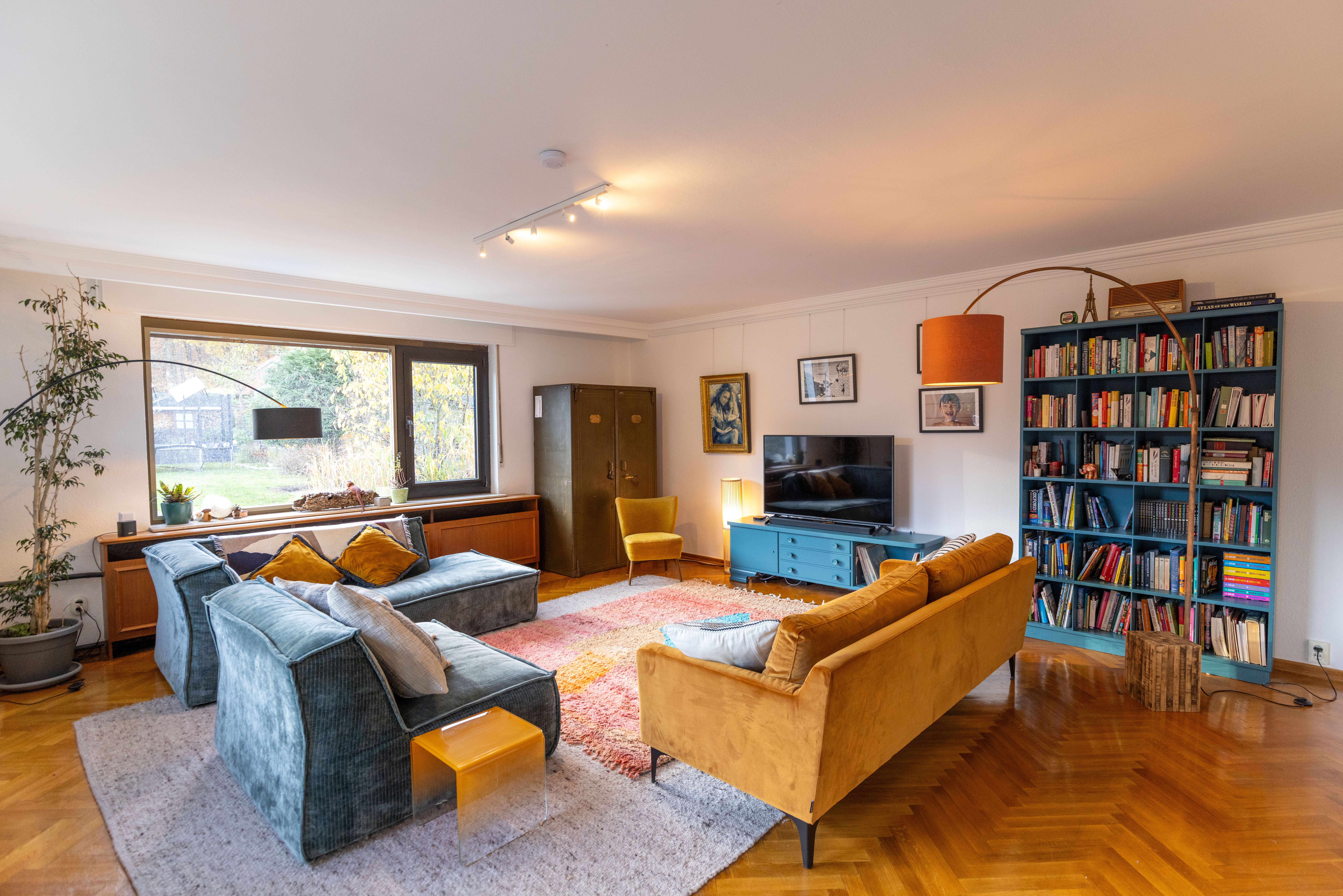Spacious & Charming Home (Potsdam) - 16