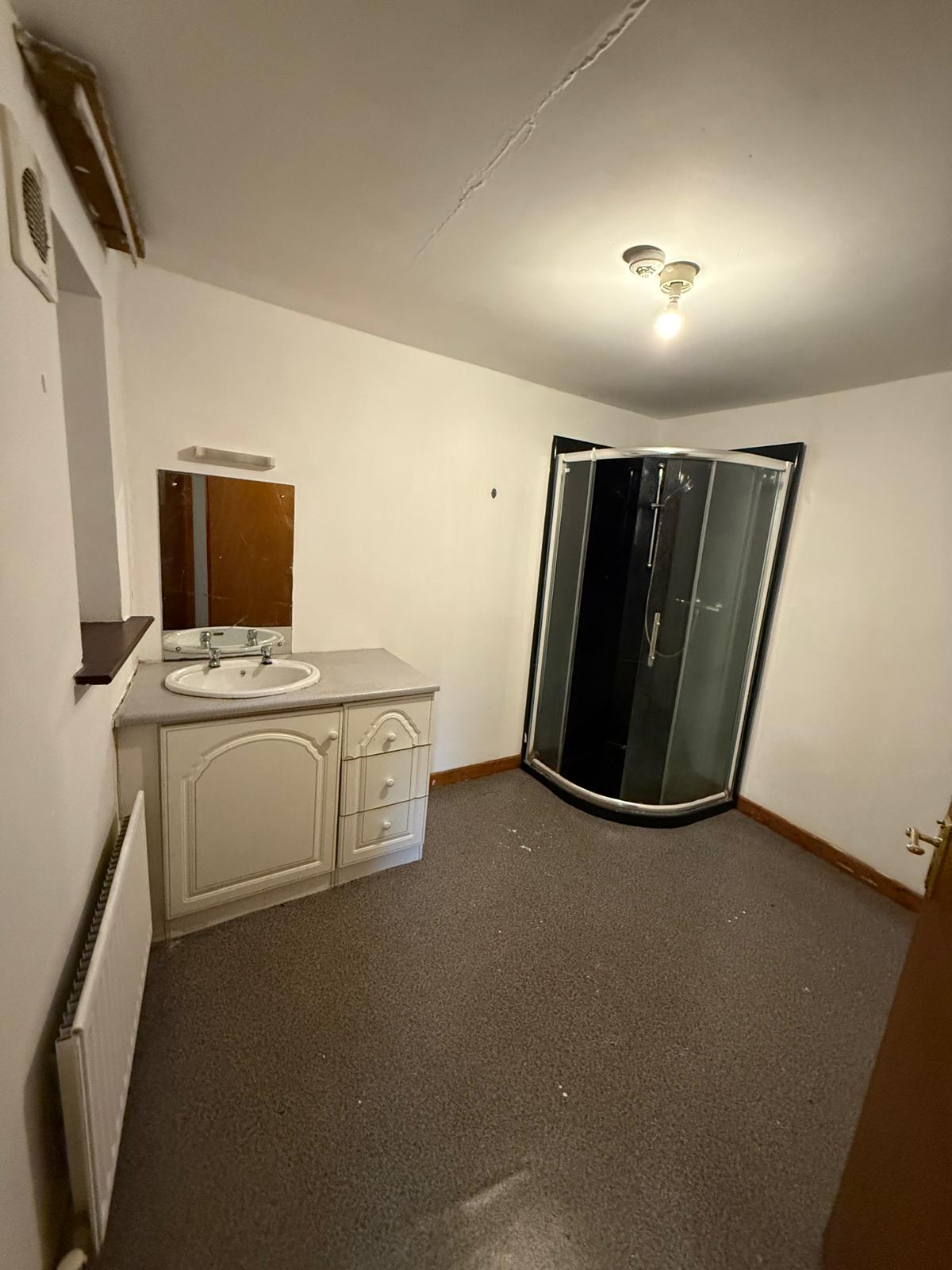 Large Triple Room - 4
