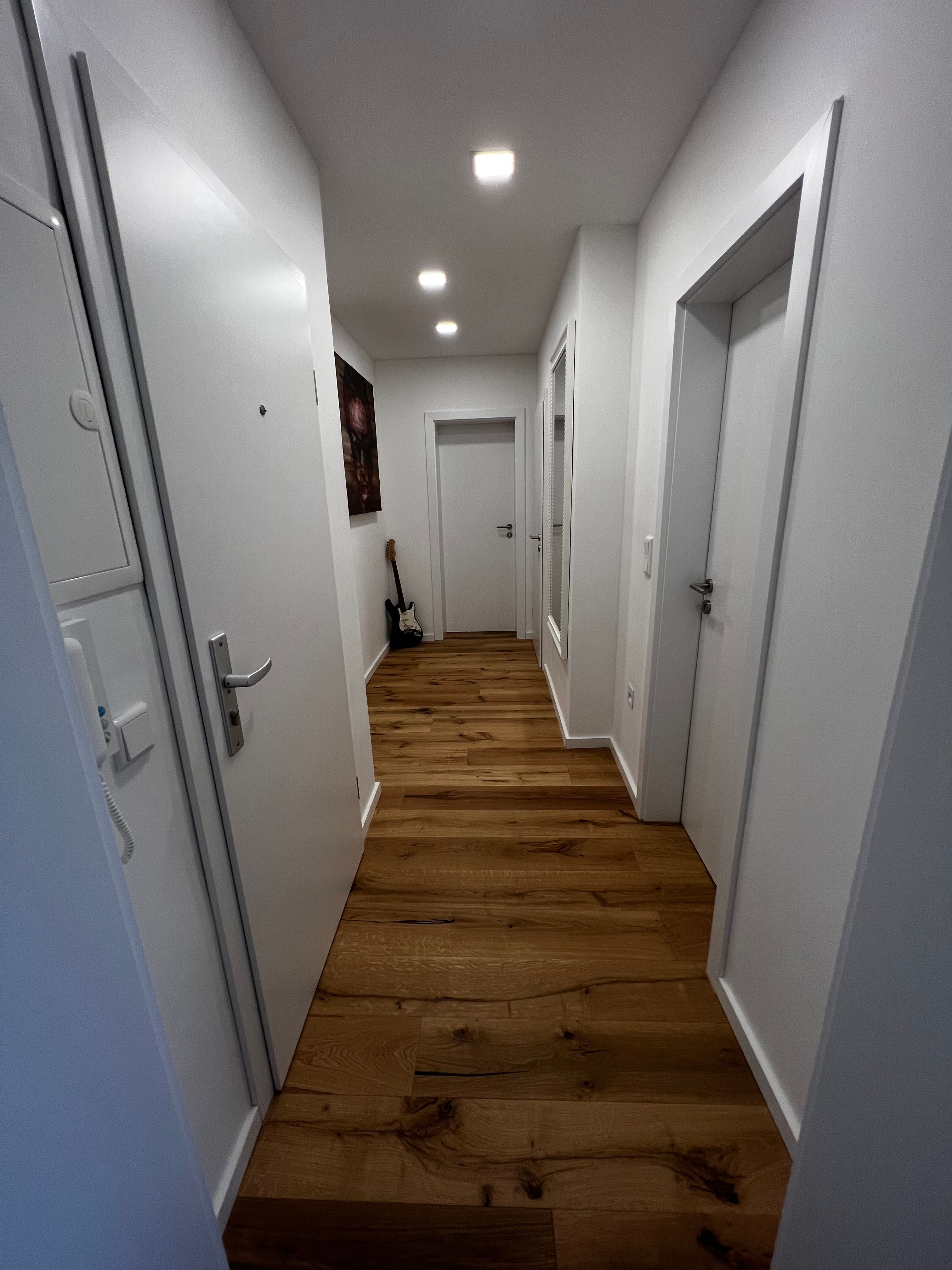  "Beautiful Apartment In Düsseldorf Vennhausen - Modern And Comfortable Living"  -  "Beautiful Apartment in Düsseldorf Vennhausen - Modern and Comfortable Living"  - Gallery -  17