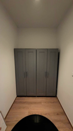 Newly renovated, tastefully furnished 1.5-room apartment in the heart of Kreuzberg