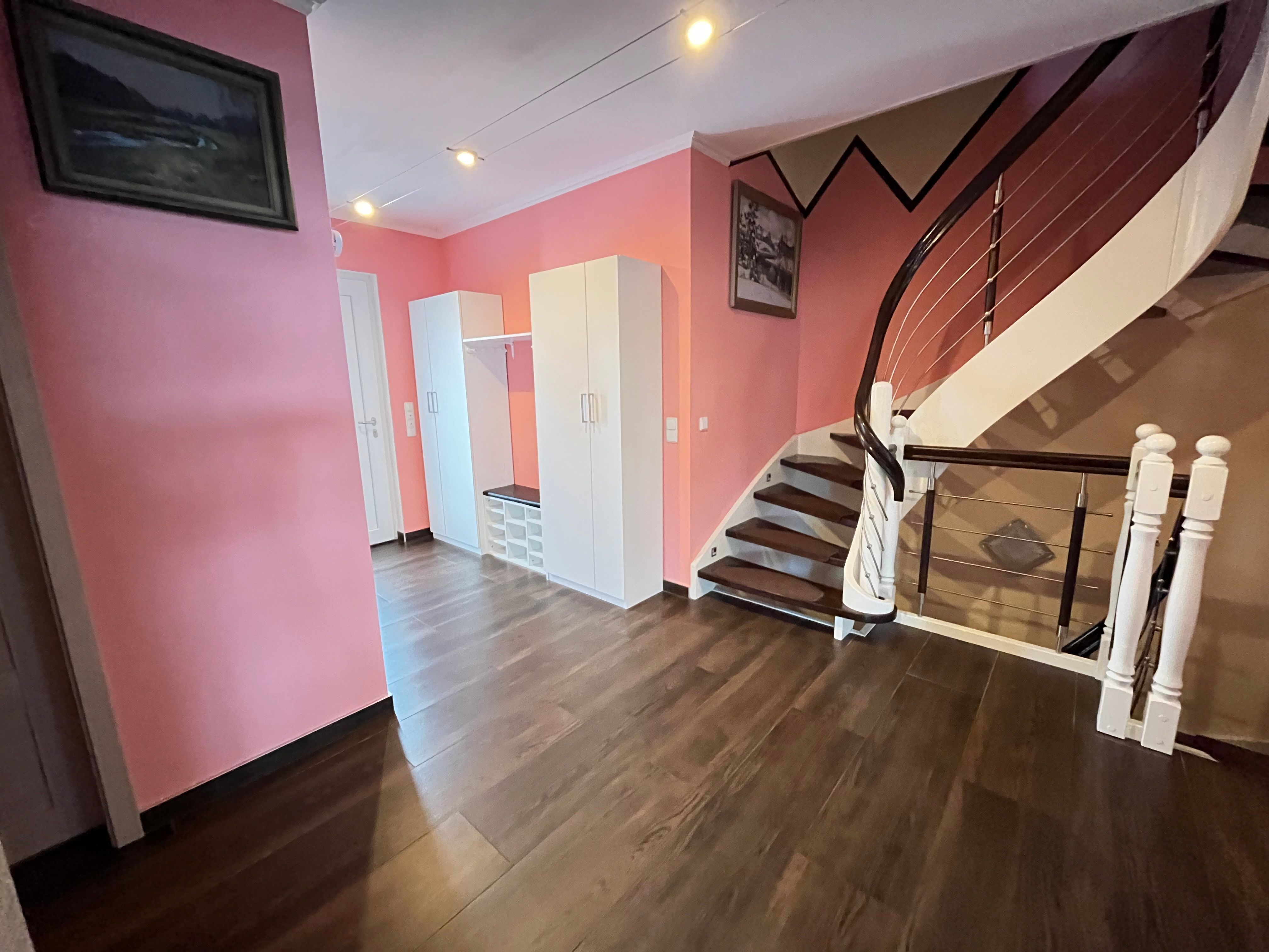  Modern Furnished Villa With Garden – Available July 2026  -  Modern furnished villa with garden – available July 2026  - Gallery -  4