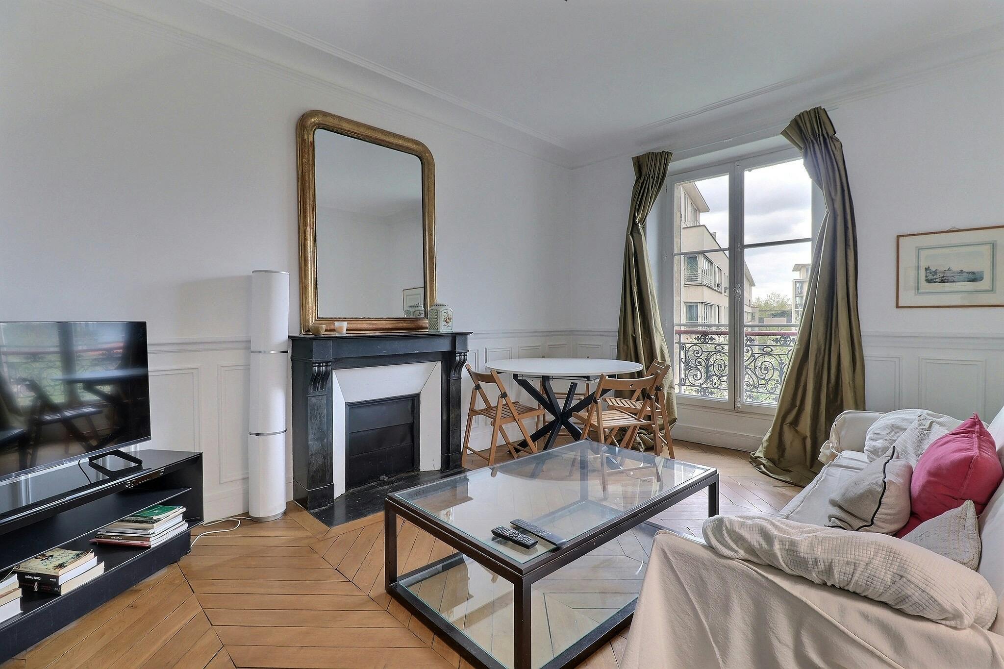 Entire Place - Boulevard Morland, Paris - Gallery - 1