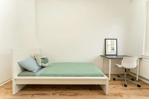 Treseburger Ufer, Berlin