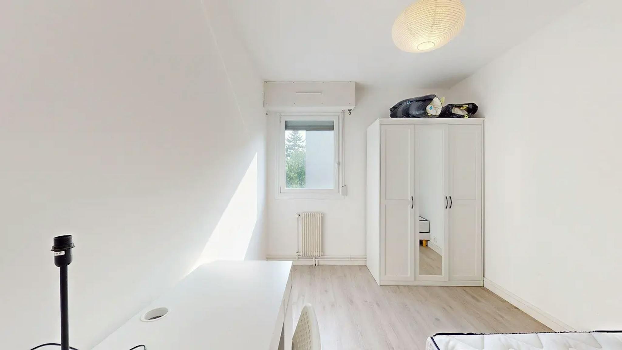 Private Room - 1
