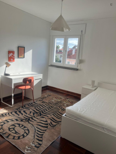 Pleasant Single Bedroom close to IADE - Creative University