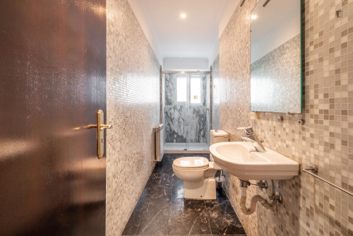 Cosy double bedroom near Parque Eduardo VII - Gallery - 12