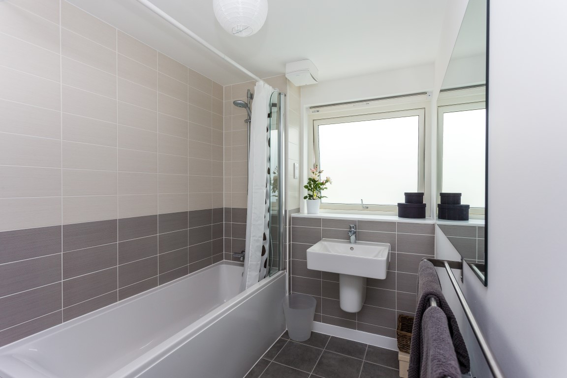  Premium Plus – Large 4 Bed Flats  -  403 King Street  - Gallery -  6