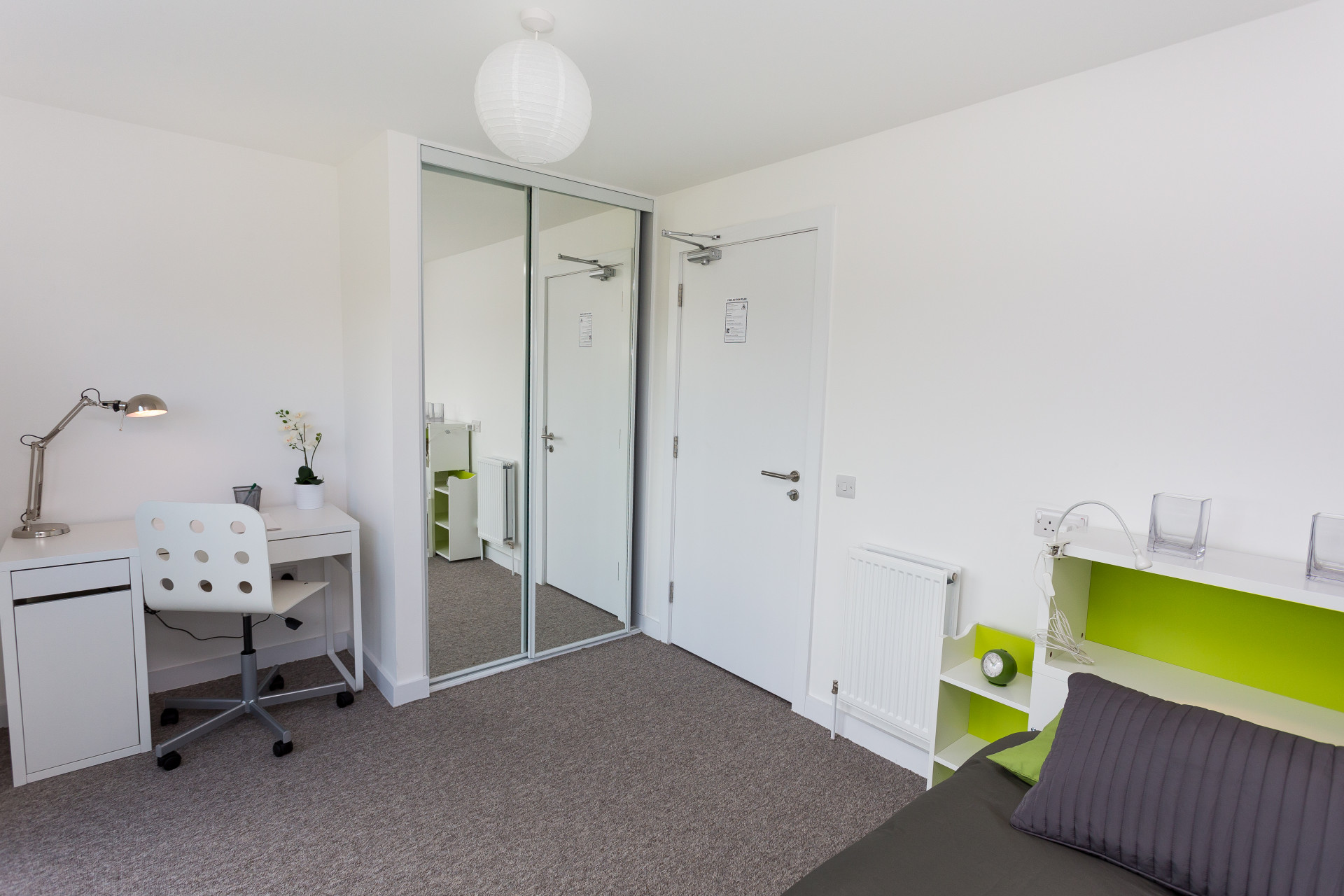  Premium Plus – Large 4 Bed Flats  -  403 King Street  - Gallery -  5