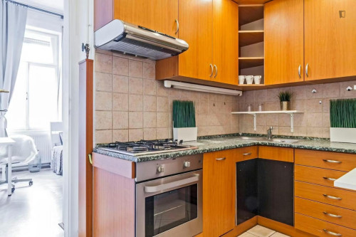 Very cool double bedroom in District VII.  - Gallery -  5