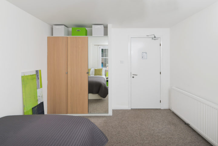  Premium Plus - 3 Bed Flat  -  Froghall  - Gallery -  5
