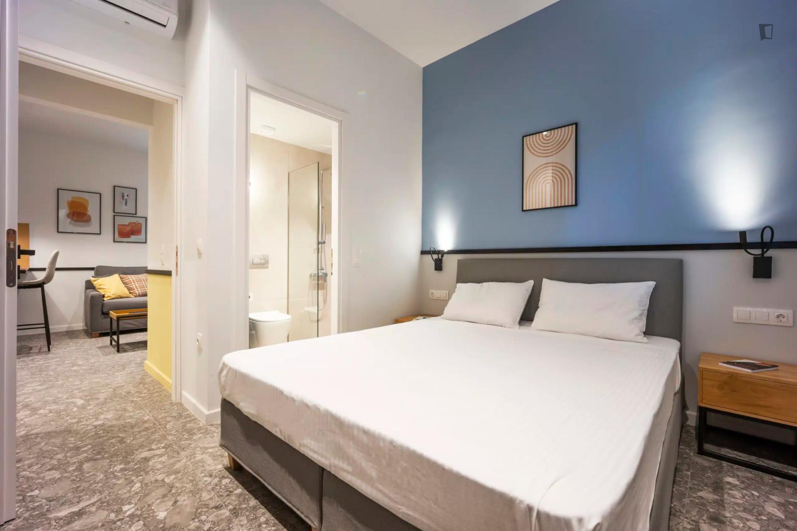  Astonishing Double Bedroom With A Private Bathroom Close To Aghios Nikolaos  -  Astonishing Double Bedroom with a private bathroom close to Aghios Nikolaos  - Gallery -  1