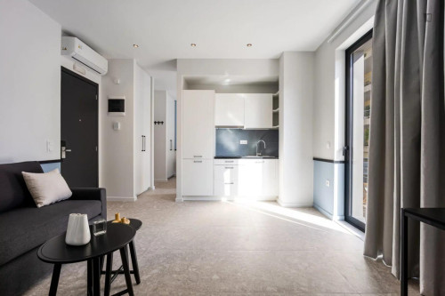 Sunny 1-bedroom apartment in Kypseli