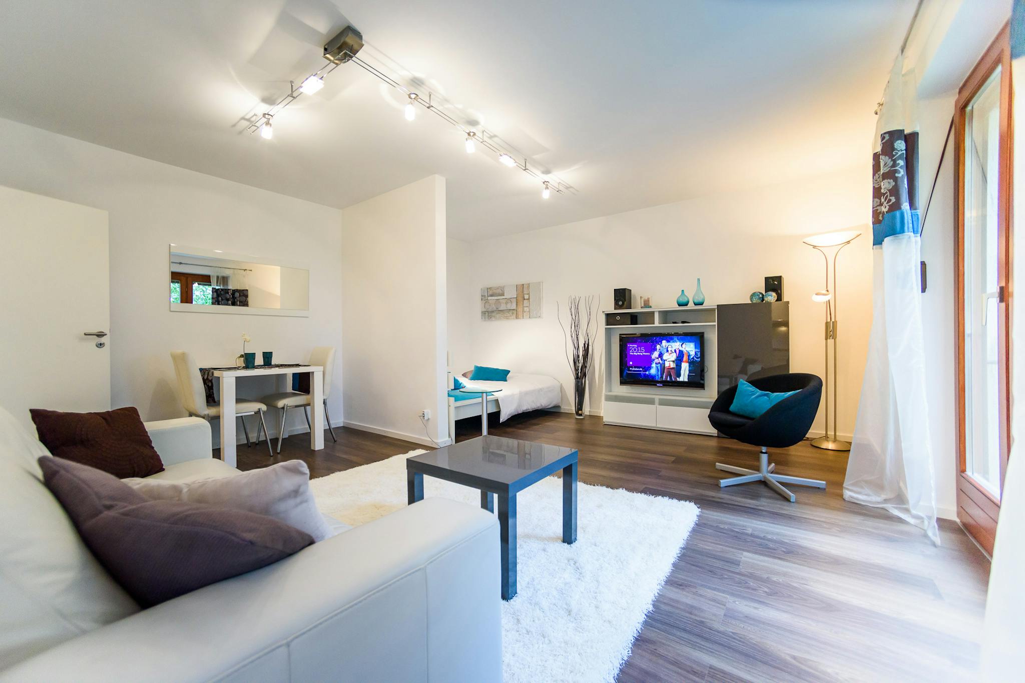  Entire Place  -  Kohlrauschstraße, Munich  - Gallery -  1