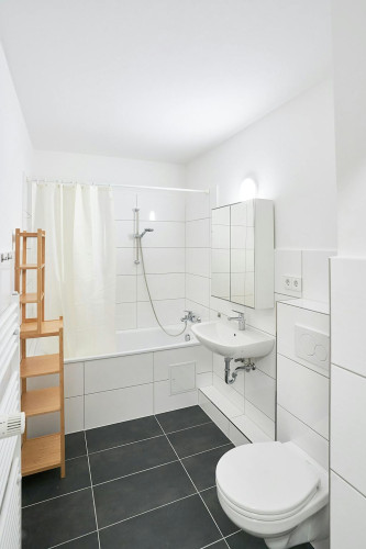 Kölner Landstraße, Düsseldorf  - Gallery -  5