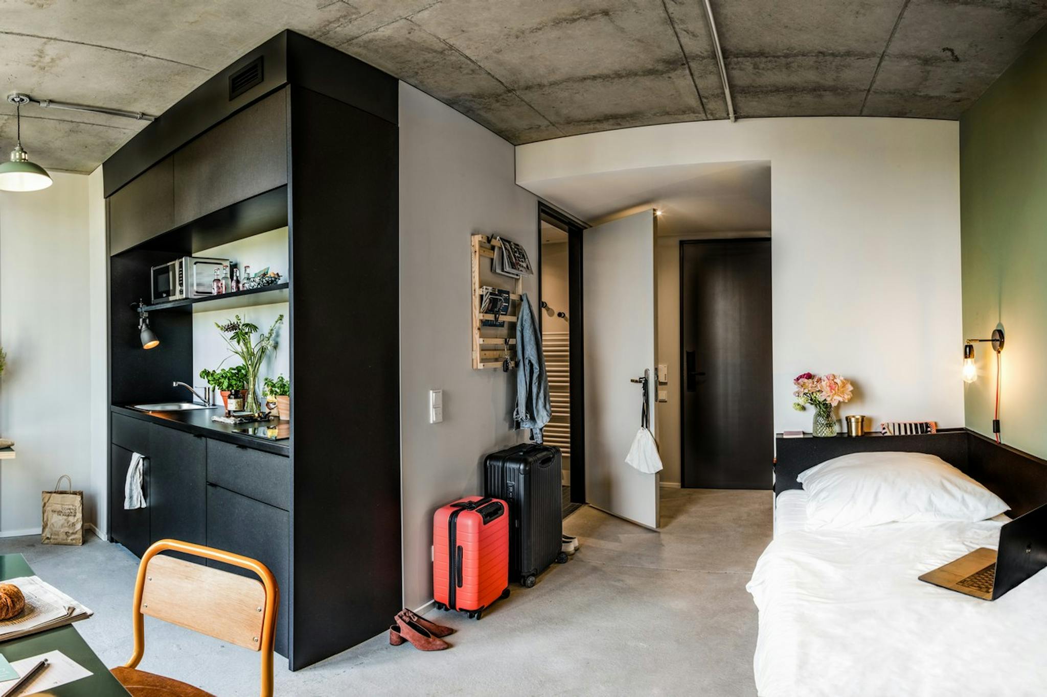  Entire Place  -  Stralsunder Straße, Berlin  - Gallery -  1