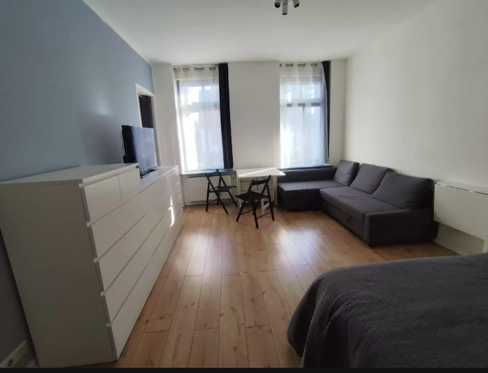  Entire Place  -  Bahnhofstraße, Berlin  - Gallery -  1