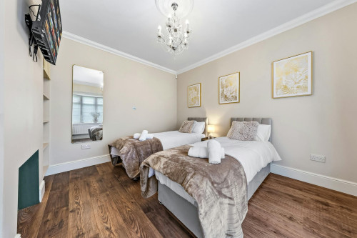 Ridge Lane, Watford - Gallery - 6