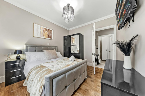 Ridge Lane, Watford