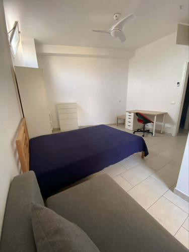 Room in Via Perugia, Roma for 100 m² with 3 bedrooms