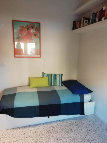 Room in Via Marco Decumio, Roma for 85 m² with 3 bedrooms